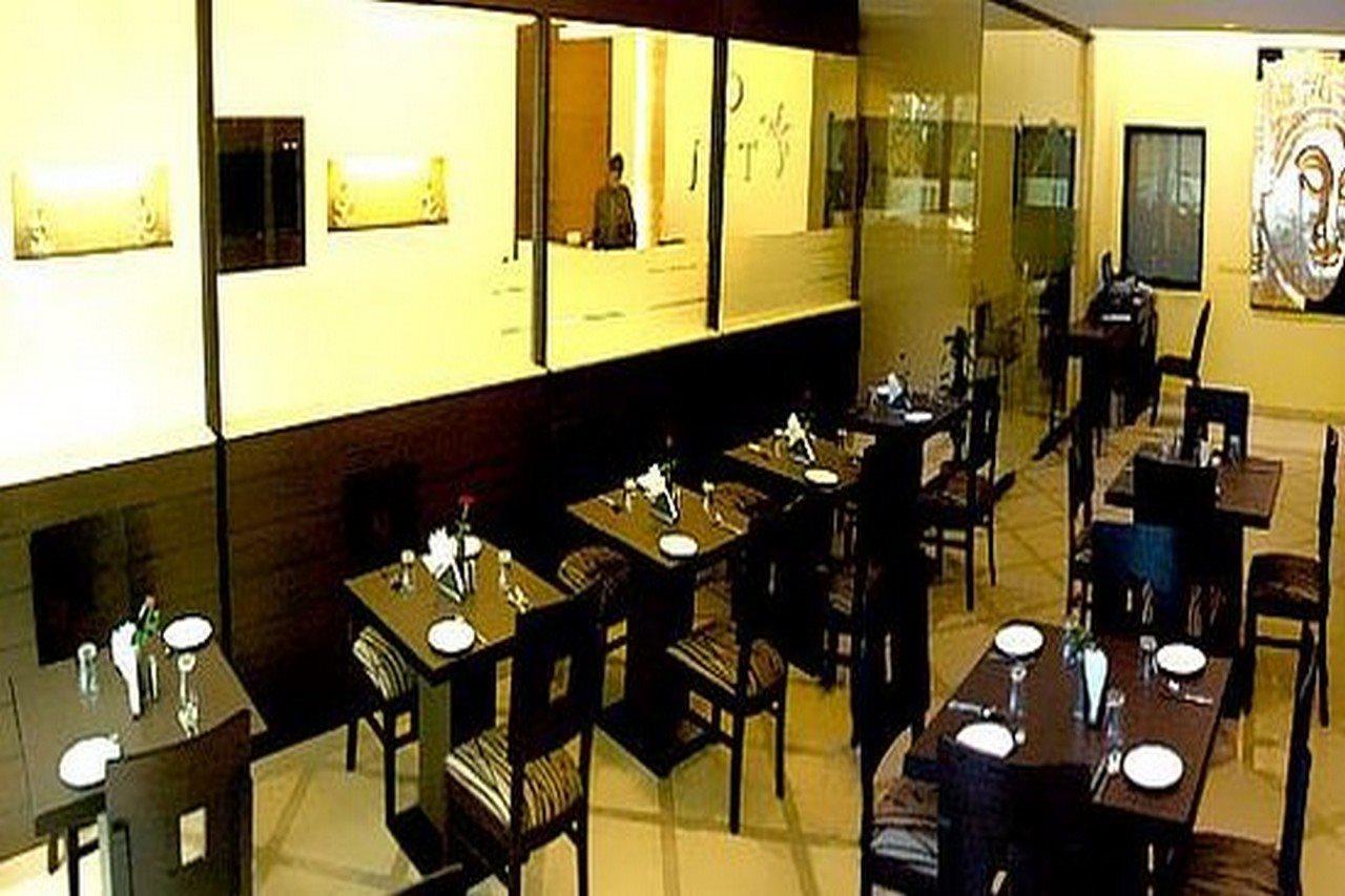 Jht Hotels New Delhi Buitenkant foto